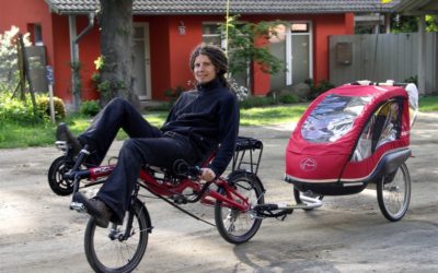 A picture of Janne, AZUB MINI, Dolphin trailer and son Jon