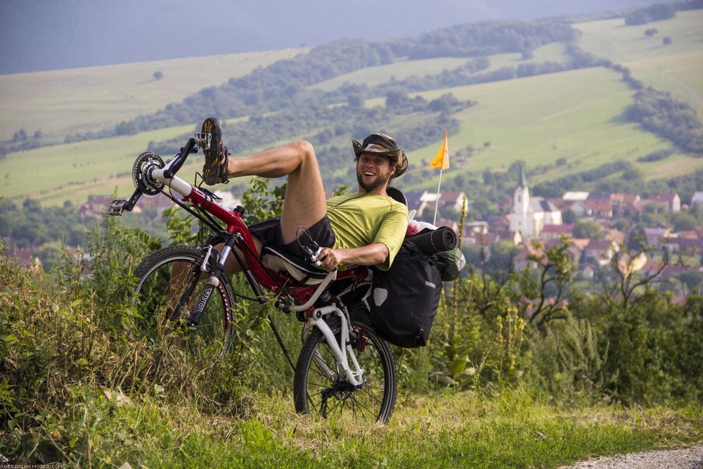 Korbinian and Judit testing AZUB recumbents