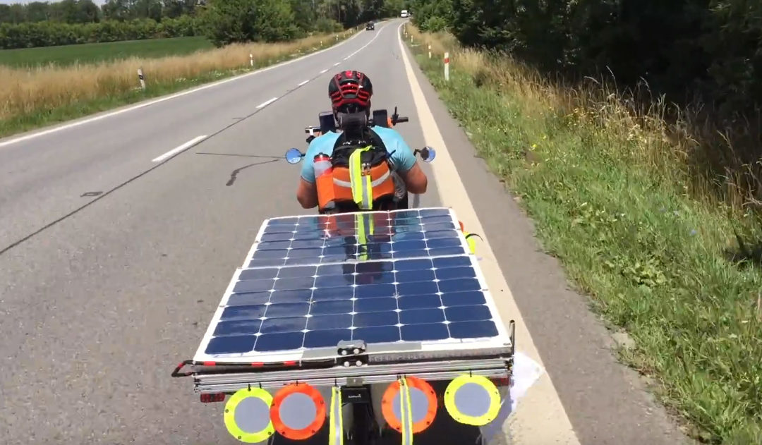 Corinne Courvalin na návštěvě v AZUBu během závodu the Sun Trip 2018