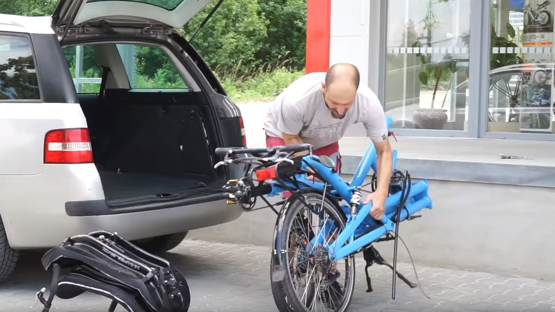 skládání tandemu AZUB TWIN