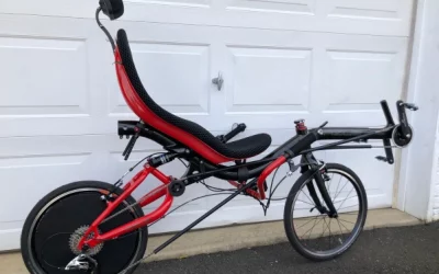 From blue to black, from touristic bike to speed daemon