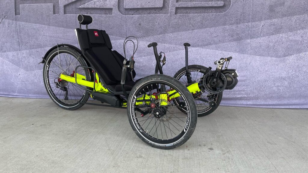 Dull suspension recumbent electric trike - the AZUB Ti-FLY 26