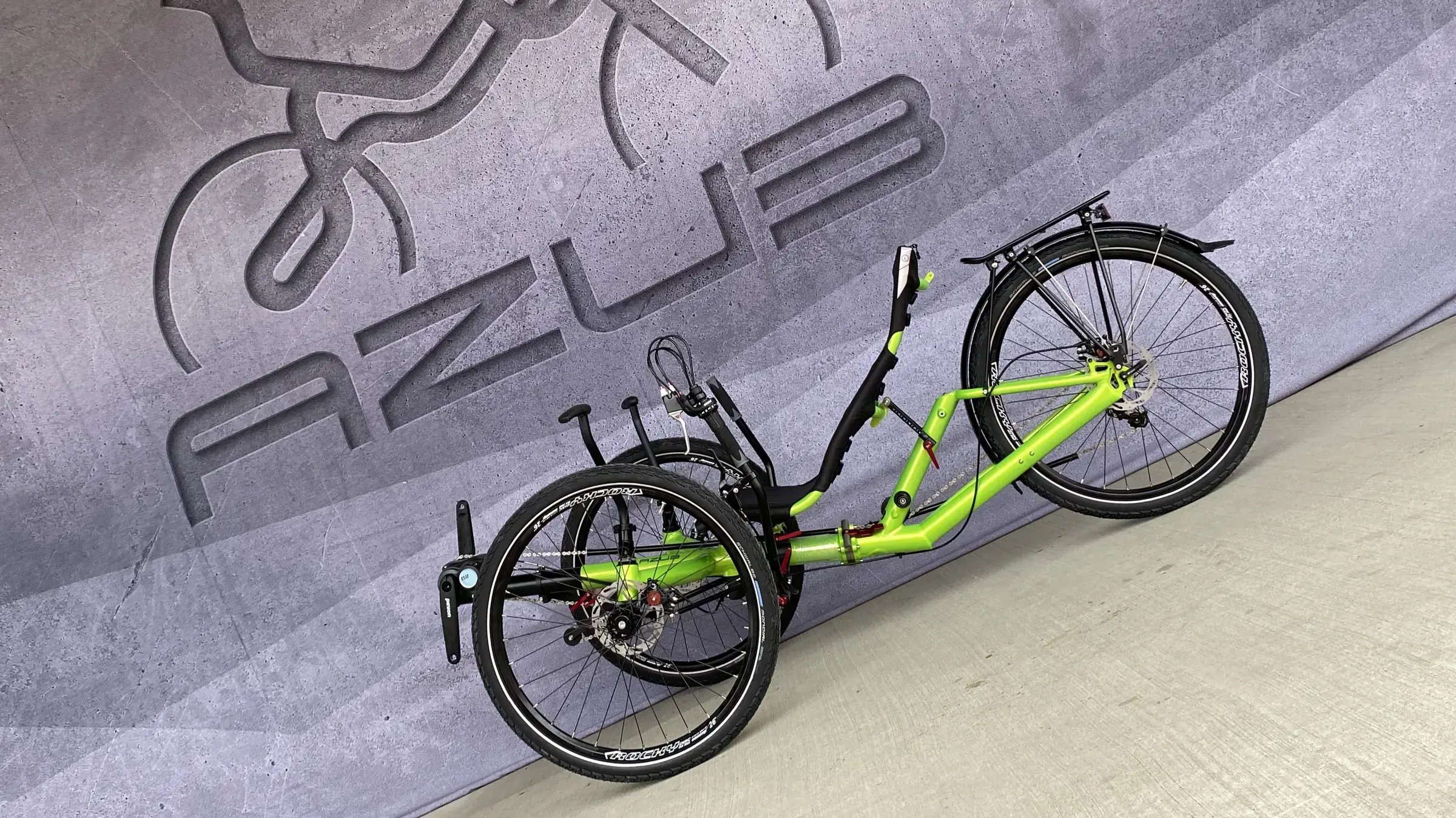 Recumbent trike AZUB T-Tris AR with internal gear box Pinion C1.12