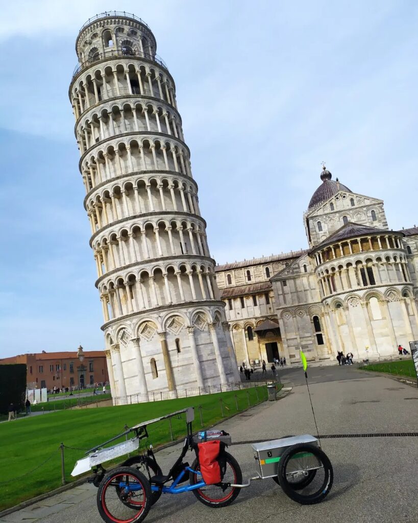 leaning tower of Pisa