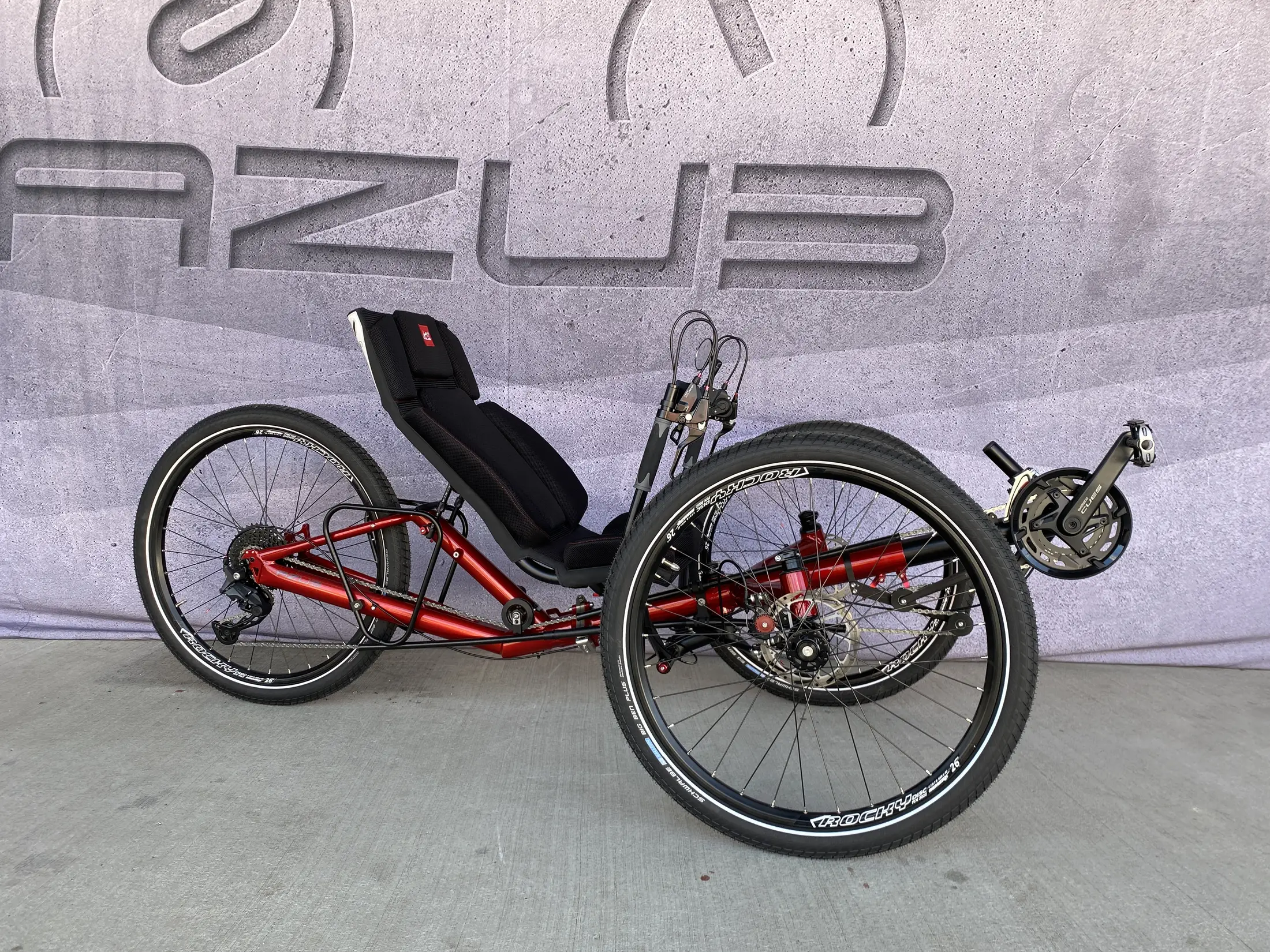 AZUB T-Tris AR recumbent trike with Cues components